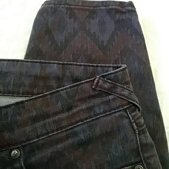 🔥FREE PEOPLE IKAT AZTEC JEANS - Picture 2 of 7